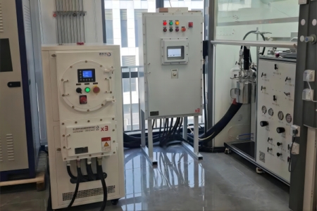 高低温控温设备是如何实现精准控温的？