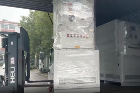 加热控温装置使用前，请阅读并理解操作手册