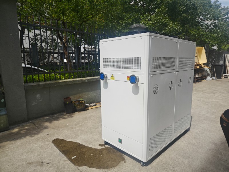 上海某仪器公司采购25kW高低温控温系统提升反应釜实验效能 图1